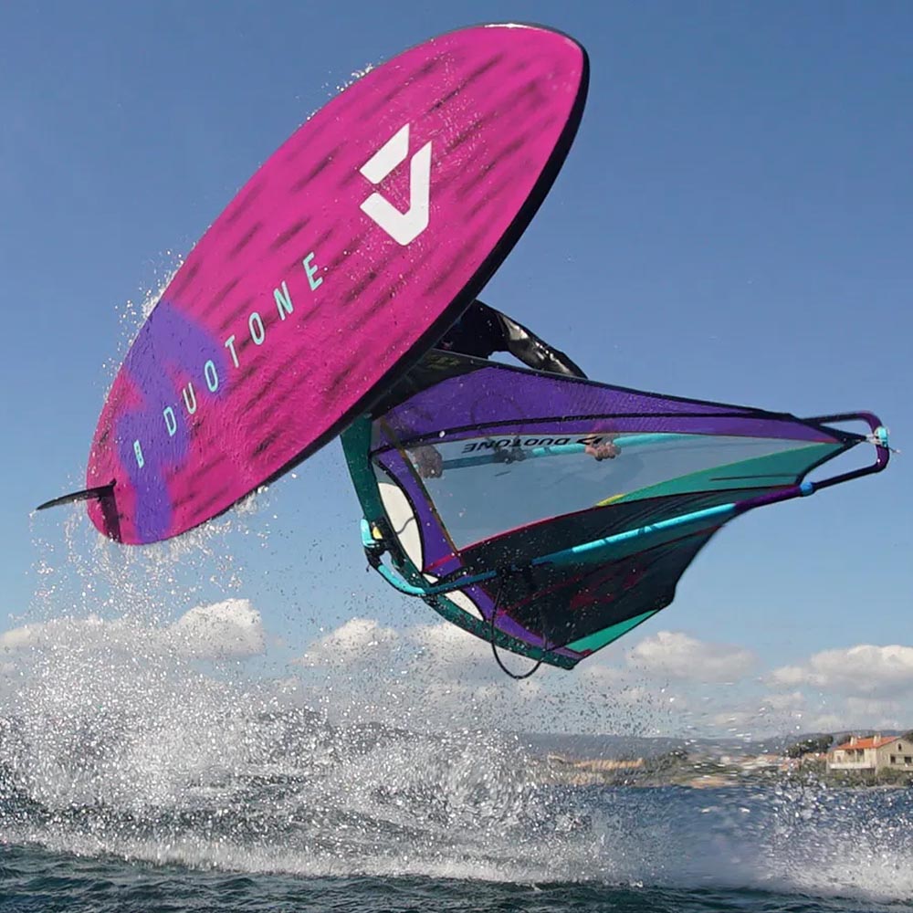 Duotone-Windsurf-2025_0003_14250-1008_SKATE SLS